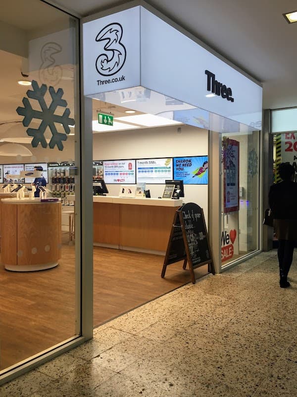 Three - Phone Shops in leeds