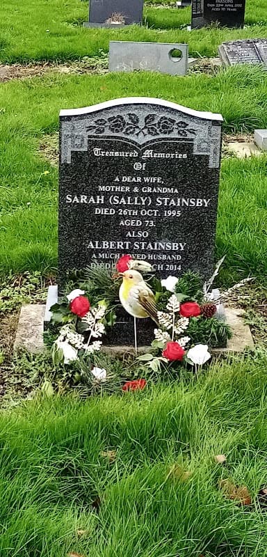 Upper & Lower Wortley Cemetery - Cemeteries in leeds