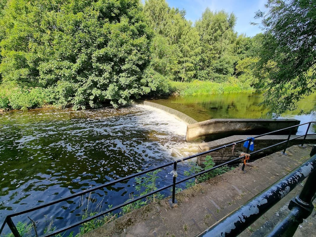 Waterfront Benches - Historic Site in leeds