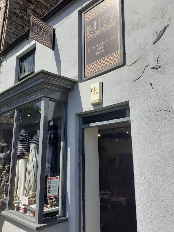 Buzz - Clothes Shops in leyburn