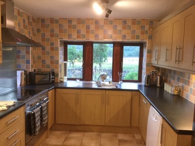 Accommodation at Littondale Cottage in litton