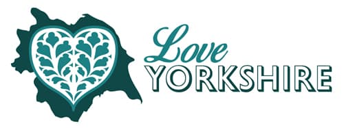 Love Yorkshire: Sarah Cowling Blue Badge Guide - Tour in york