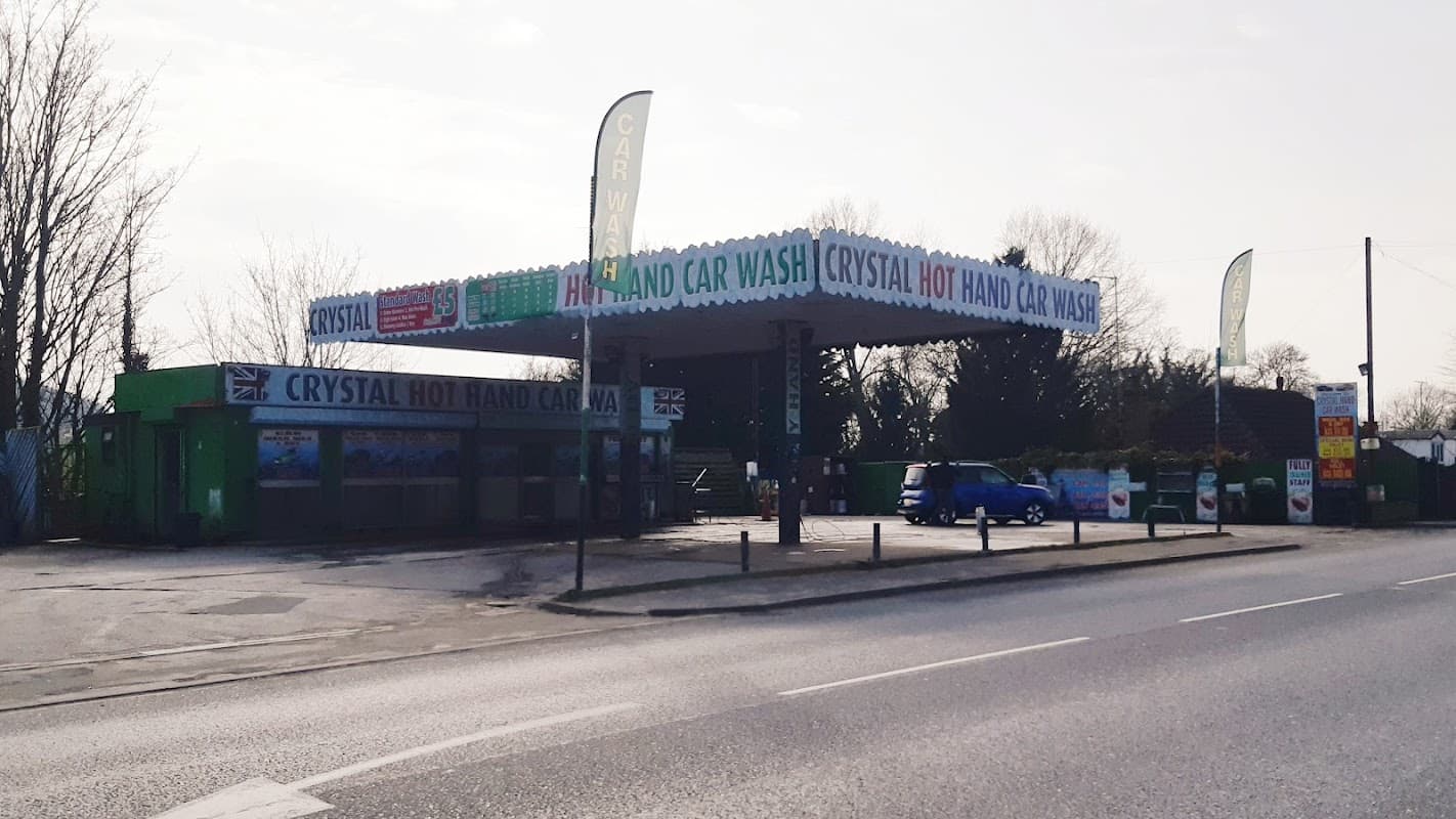 ranya barber shop and Silver star hand carwash - Barbers in maltby