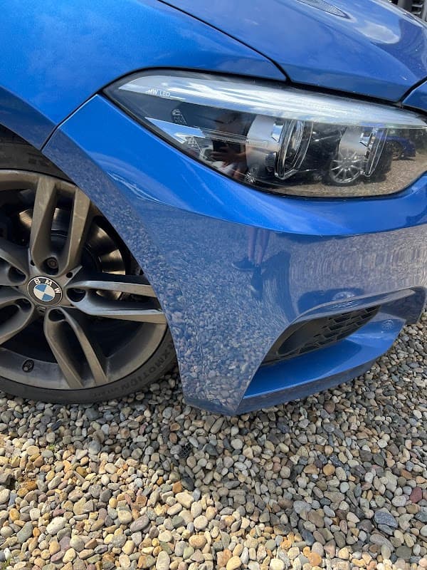 D J R Bodyworks - Garages in malton