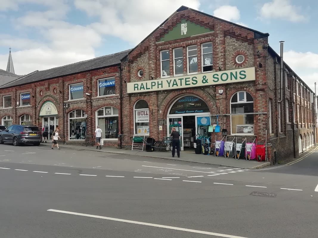 R Yates & Sons Ltd - Department Stores in malton
