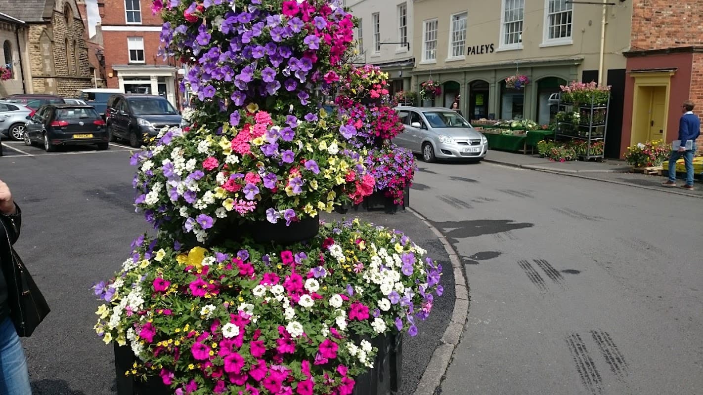 Saint Catherine's Hospice Shop - Malton - Charity Shops in malton