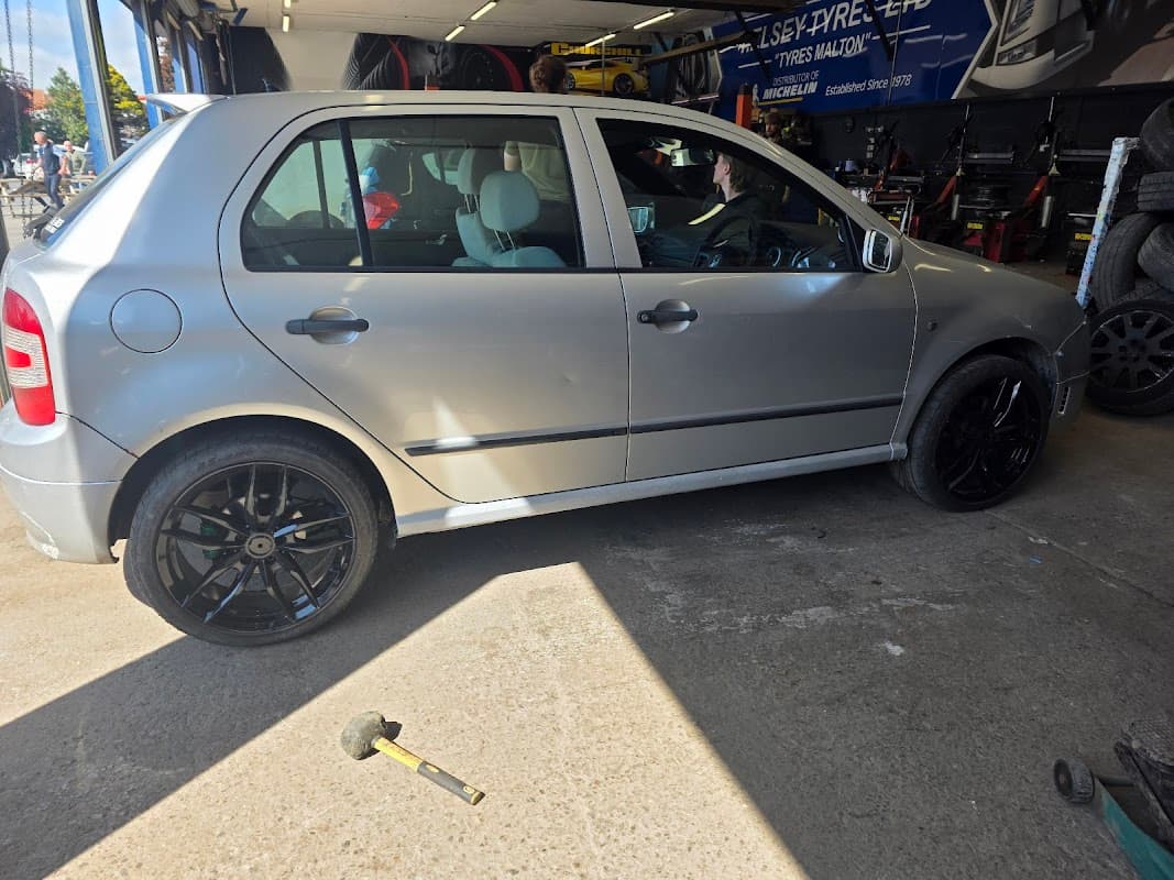 T.Elsey Tyres Ltd - Tyre Shops in malton