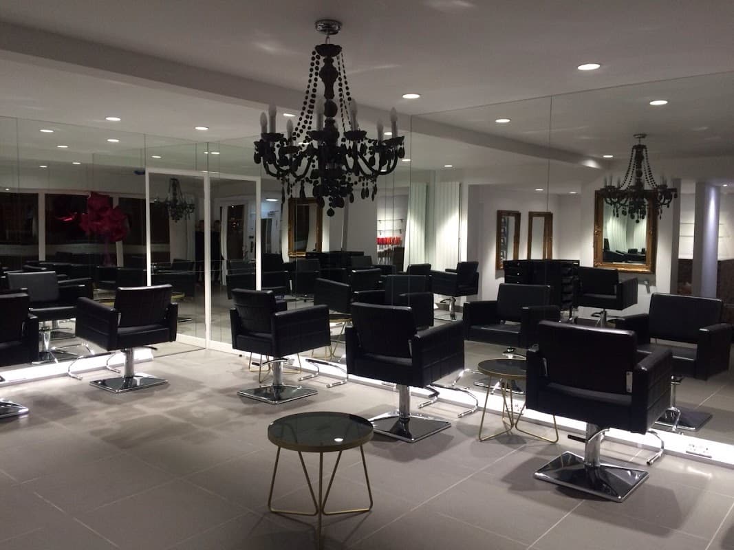 Nancy Darcy Hairdressing - Hair Salons in marske