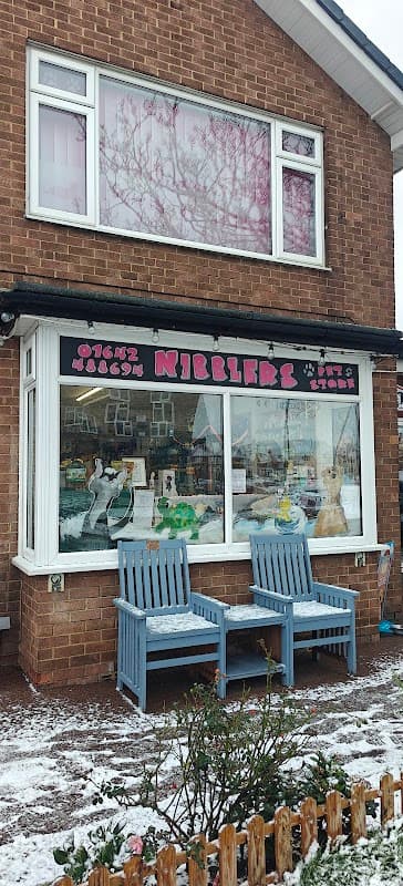 Nibblers Pet Store - Pet Shops in marske