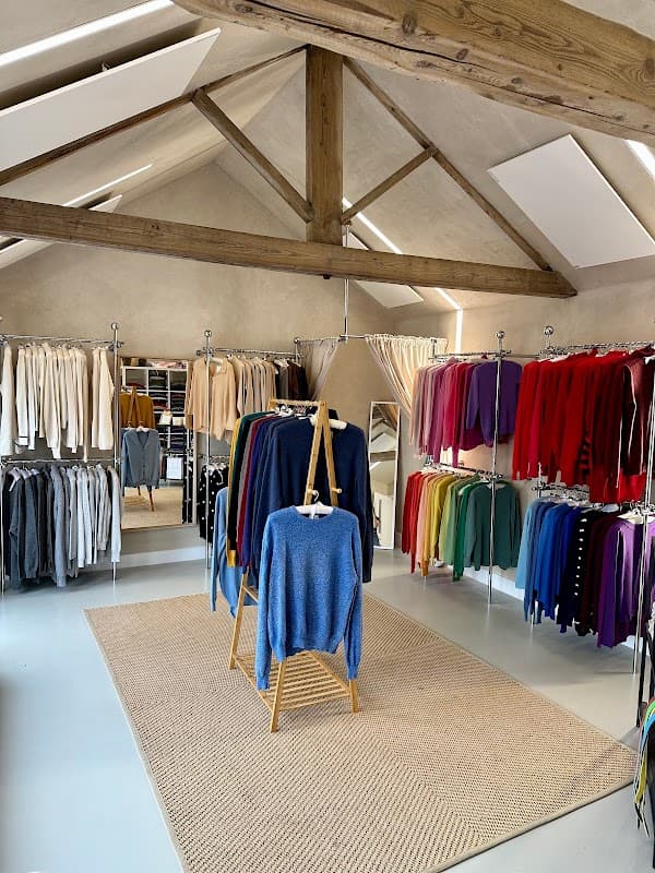 Nearly New Cashmere Co. - Clothes Shops in masham