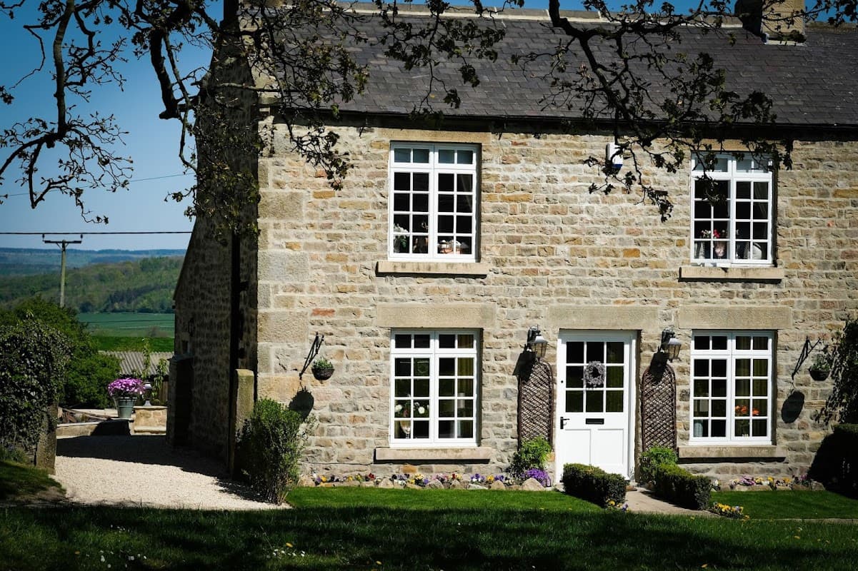 Manor House Cottages (North Gate Cottage) - Estate Agents in middleham