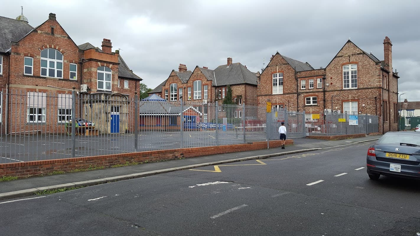 Ayresome Primary School - Primary Schools in middlesbrough