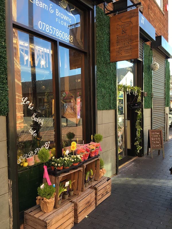 Cream and Browns Florist - Florists in middlesbrough
