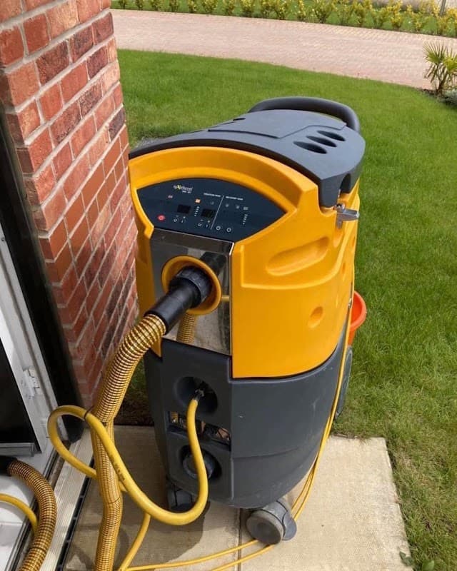 Fresh 'n' Clean - Carpet Cleaners in middlesbrough