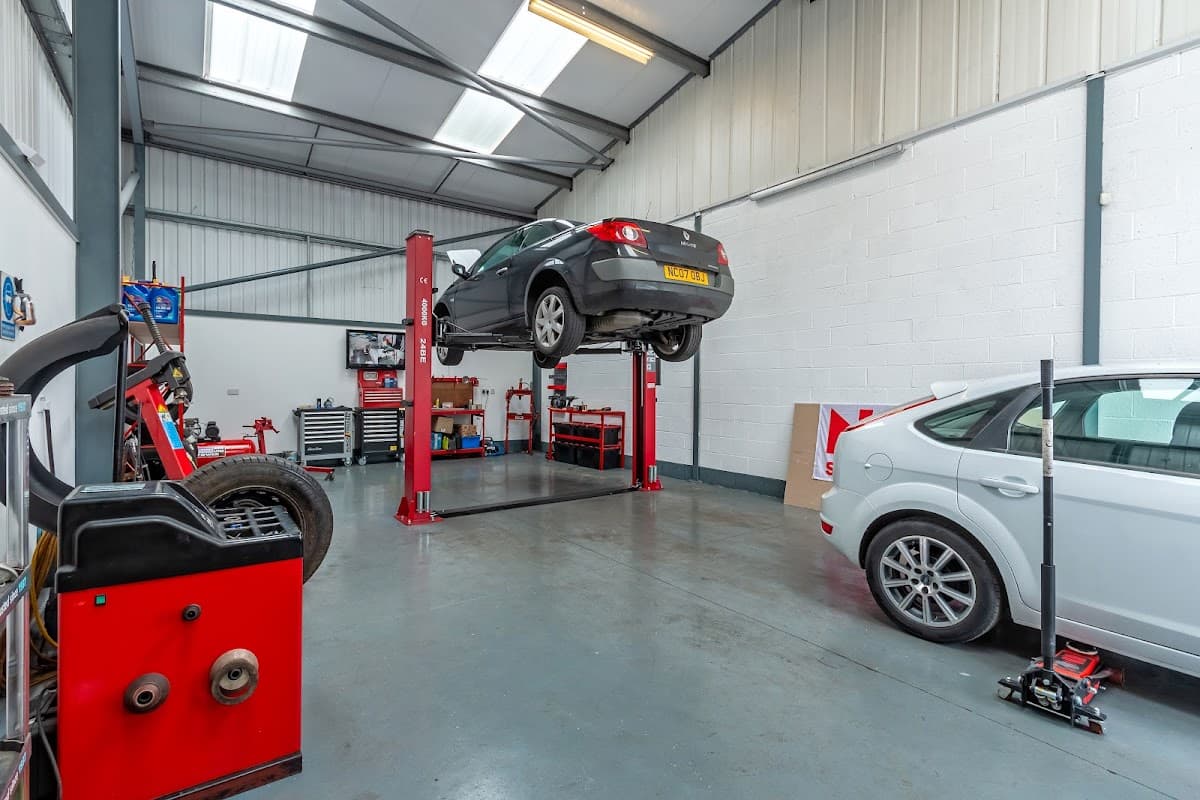 Hill Auto Centre - Garages in middlesbrough
