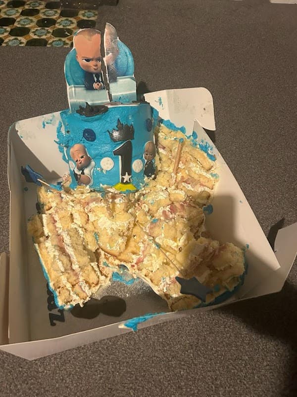 Yasmins Bakery - Bakers in middlesbrough