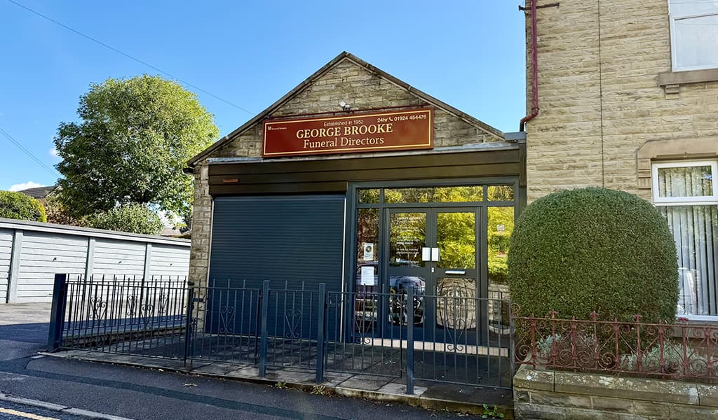 George Brooke Funeral Directors - Funeral Directors in mirfield
