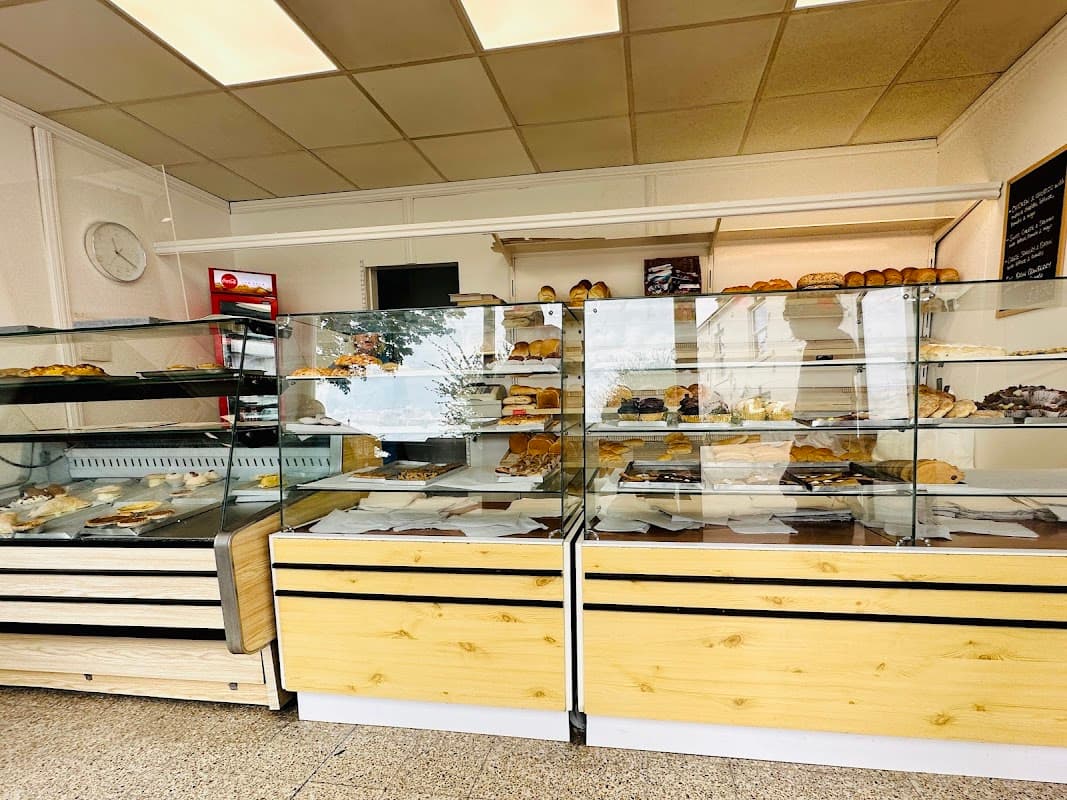 Maughan's Bakery - Bakers in mirfield