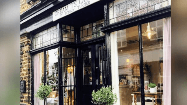 Qream T's Cakery by Turner and Co - Tea Rooms in mirfield