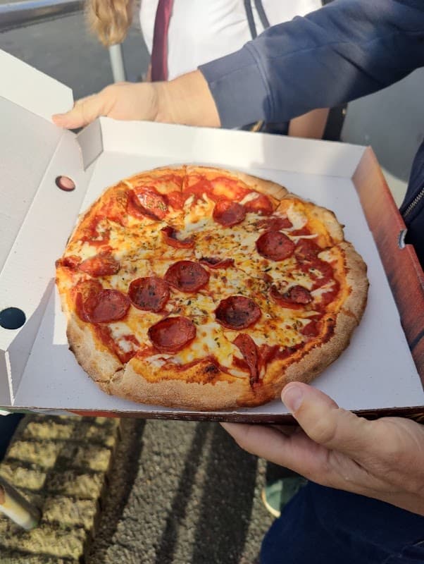 Dining at Rustic Pizza & Prosecco Bar in mirfield