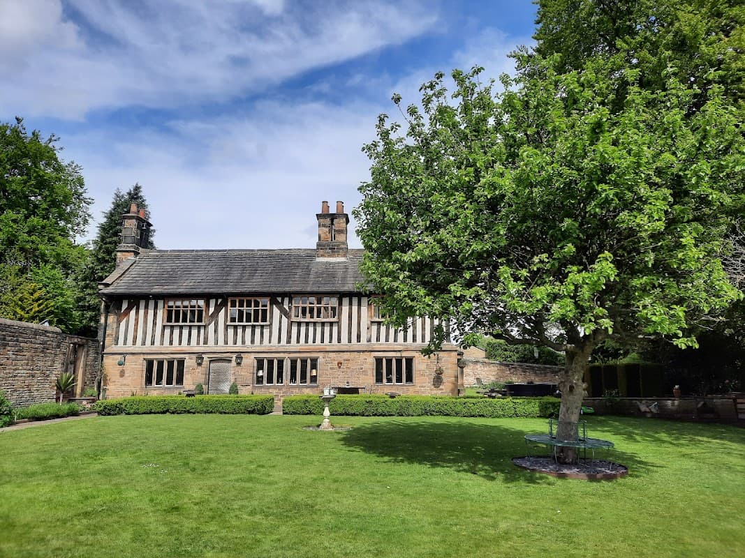 The Old Rectory at Mirfield - Guest House in mirfield
