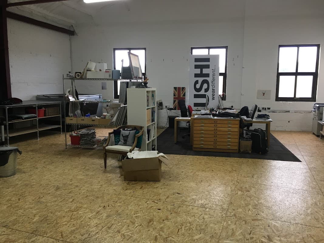 Ushiwear Clothing Studio