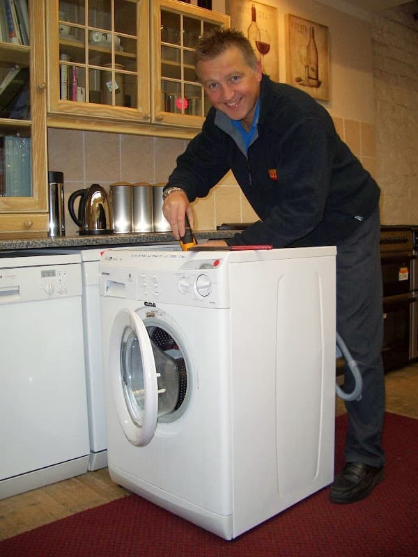 VINES HOME APPLIANCES LTD - Appliance Shops in mirfield