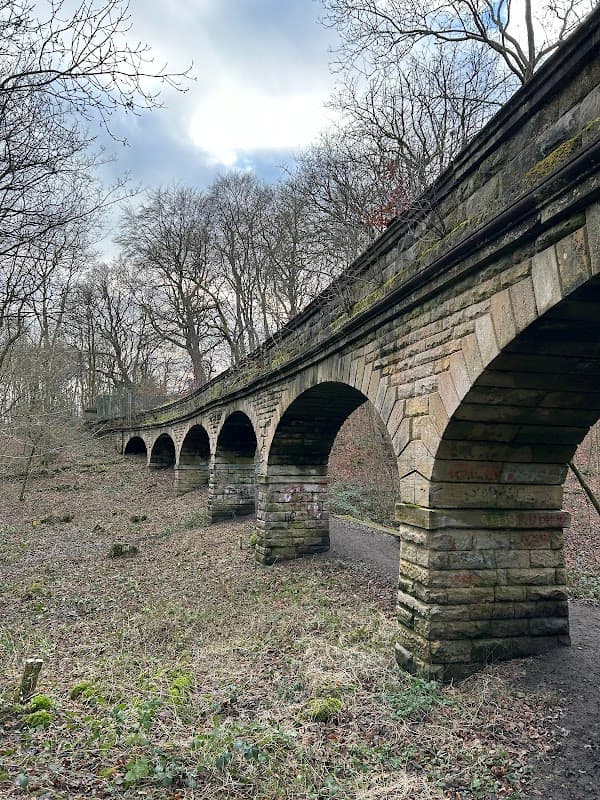 Seven Arches Aqueduct - Historic Site in moortown