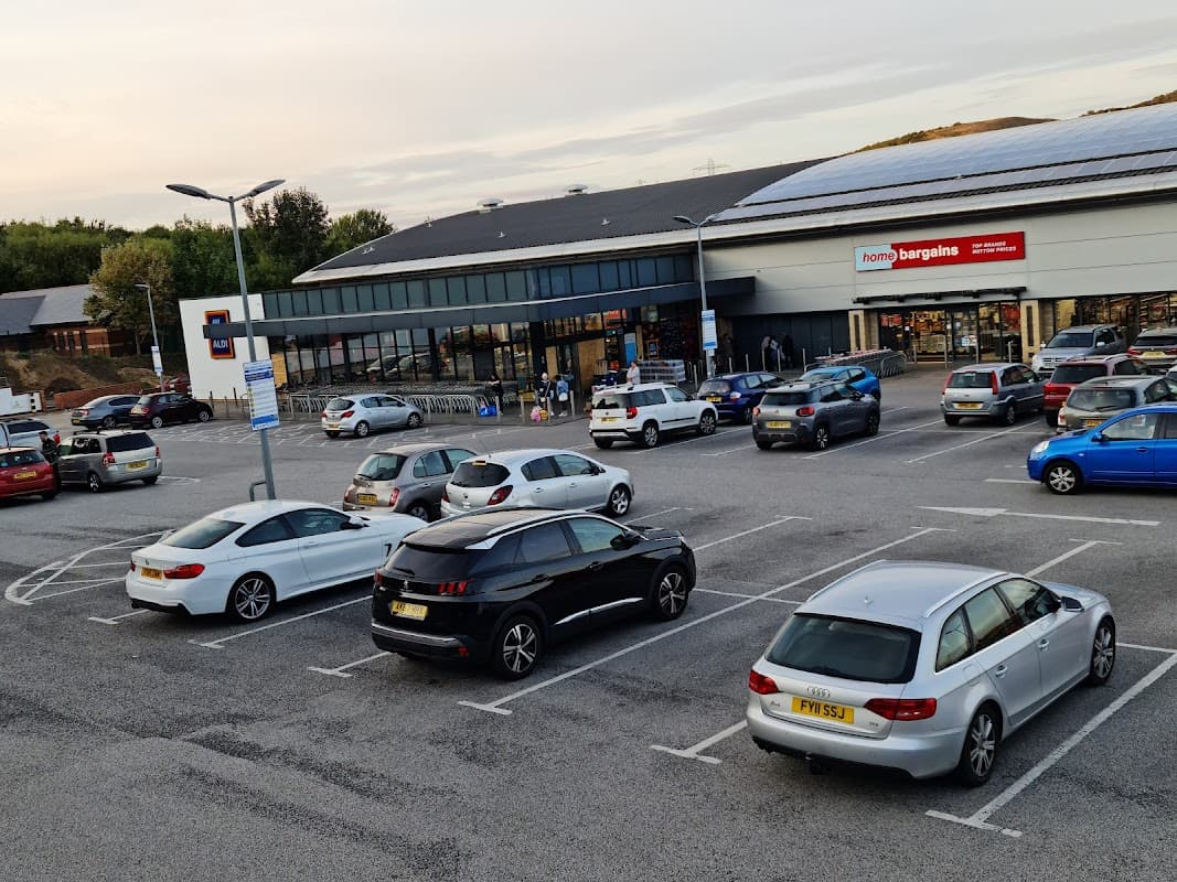 ALDI - Supermarkets in neepsend