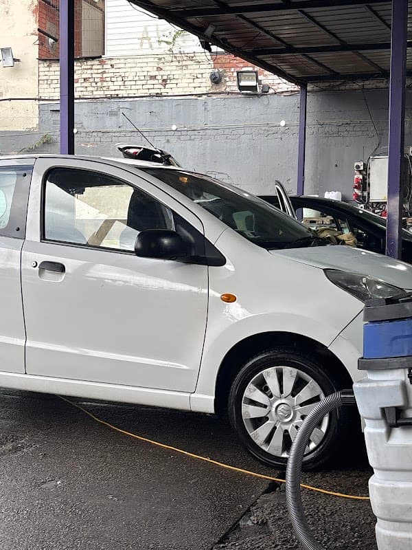 Extreme Hand Carwash - Car Washes in neepsend