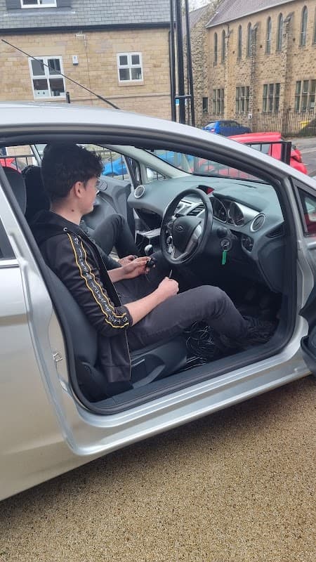 Fulwood Motor Company - Car Dealers in nether edge