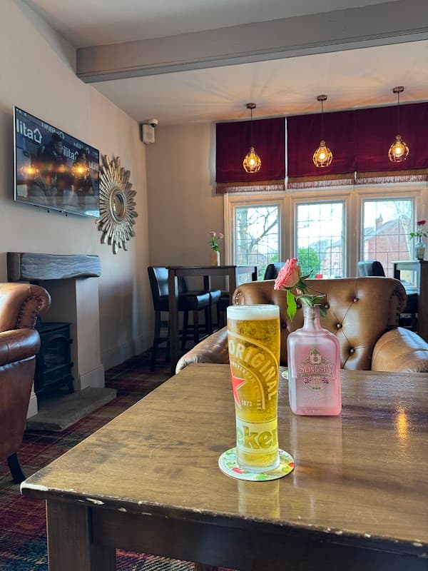 Food & drink at Hark To Mopsey in normanton