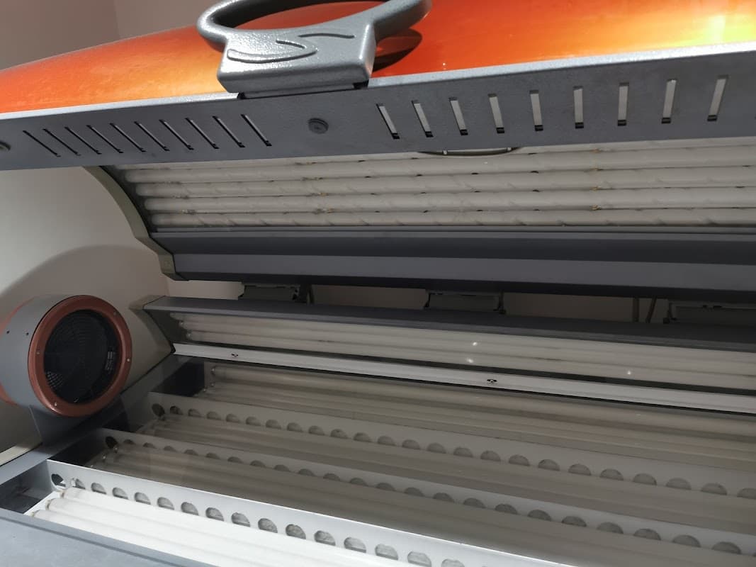 The Beach Hut - Beauty Salons in normanton