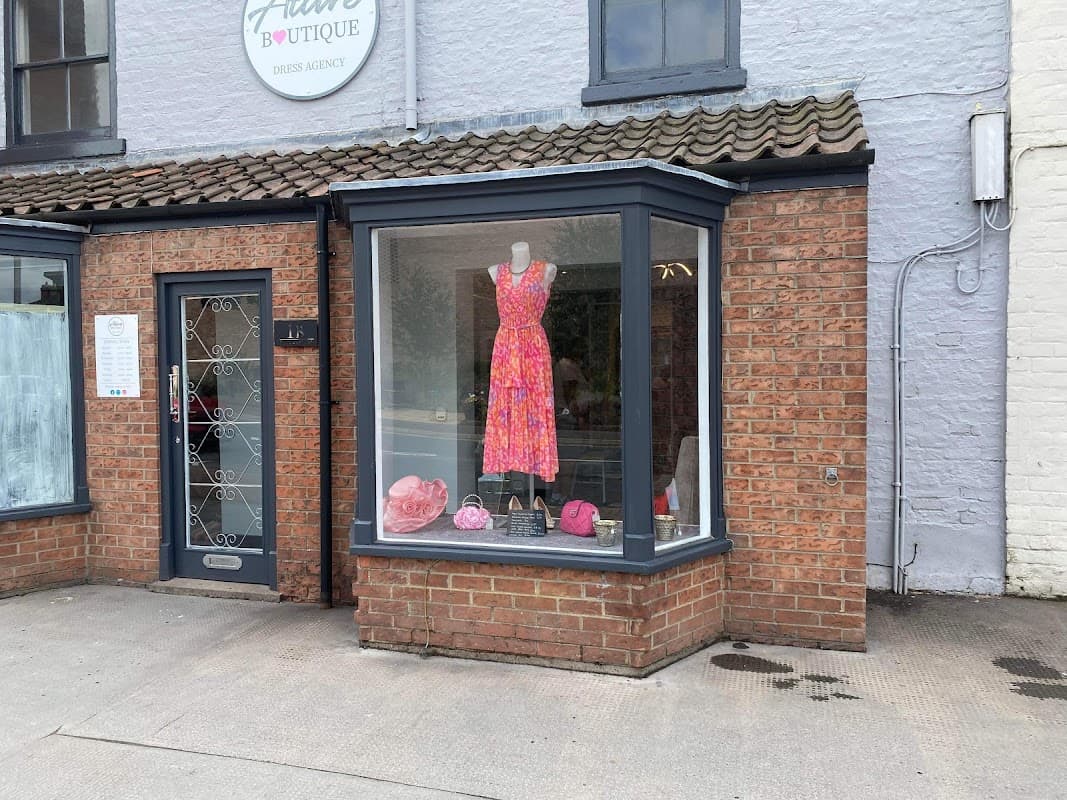 Attire Boutique Dress Agency - Clothes Shops in northallerton