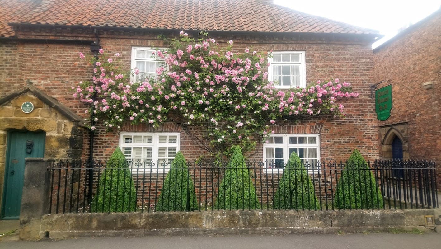 Porch House Guest Accomodation - Guest House in northallerton