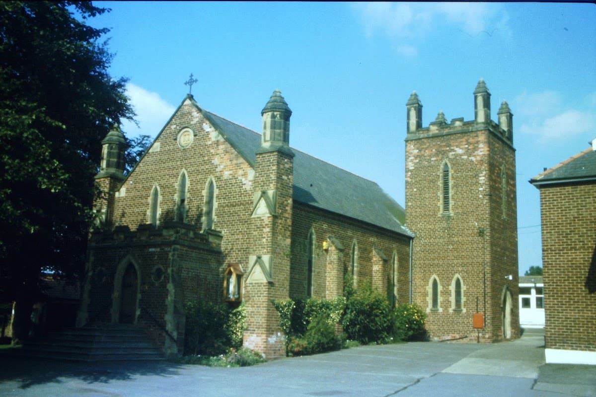 The Sacred Heart Catholic Church - Churches in northallerton