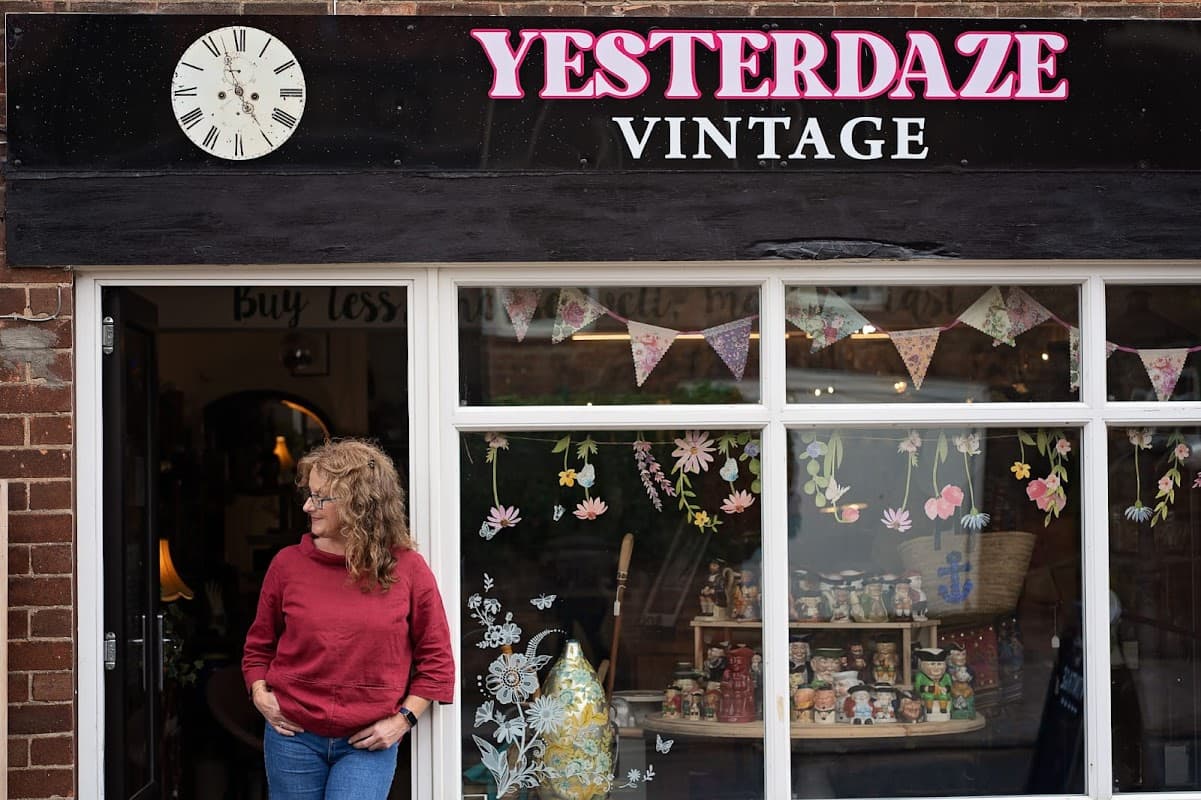 Yesterdaze Vintage - Antique Shops in northallerton