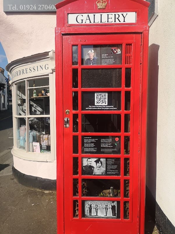 Redbox Gallery Horbury - Gallery in ossett