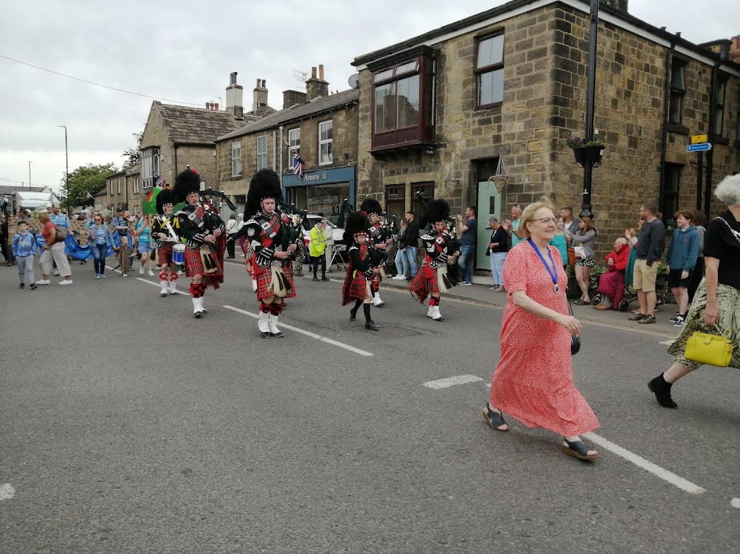 Atrium L X I - Hair Salons in otley
