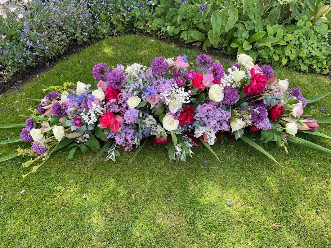 Forget Me Not Floral Tributes - Florists in otley