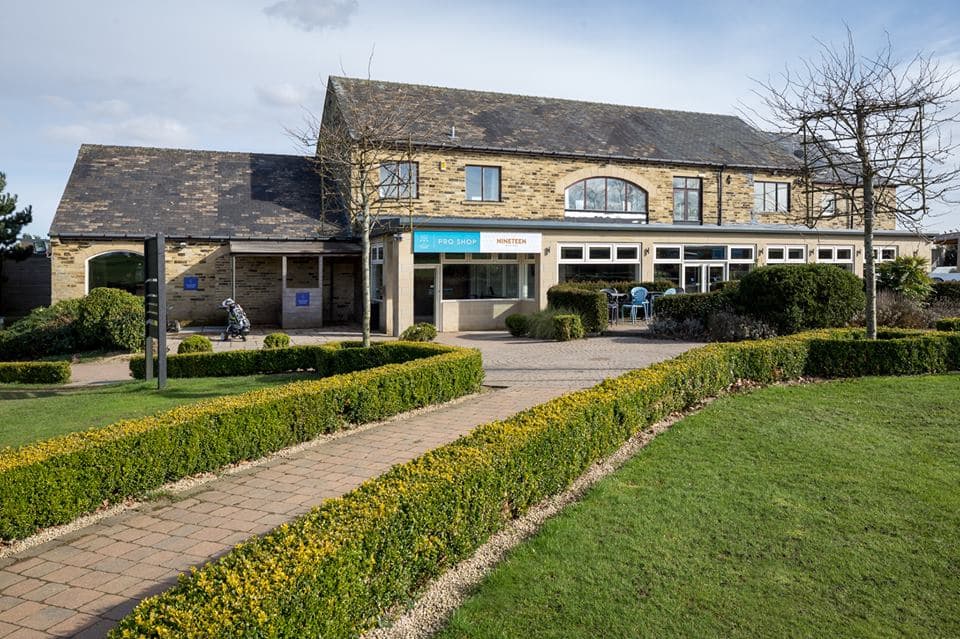 Nineteen at Leeds Golf Centre