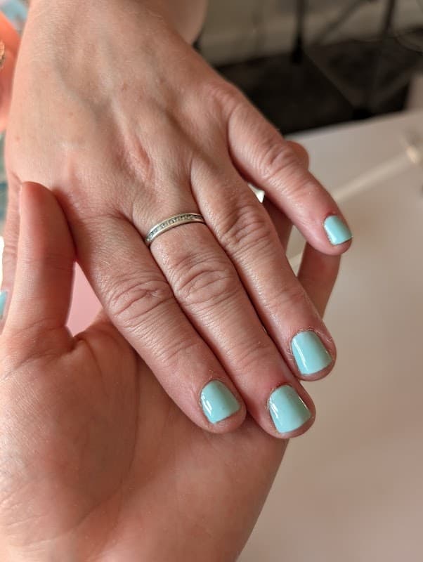 Floral Beauty Room - Beauty Salons in pickering