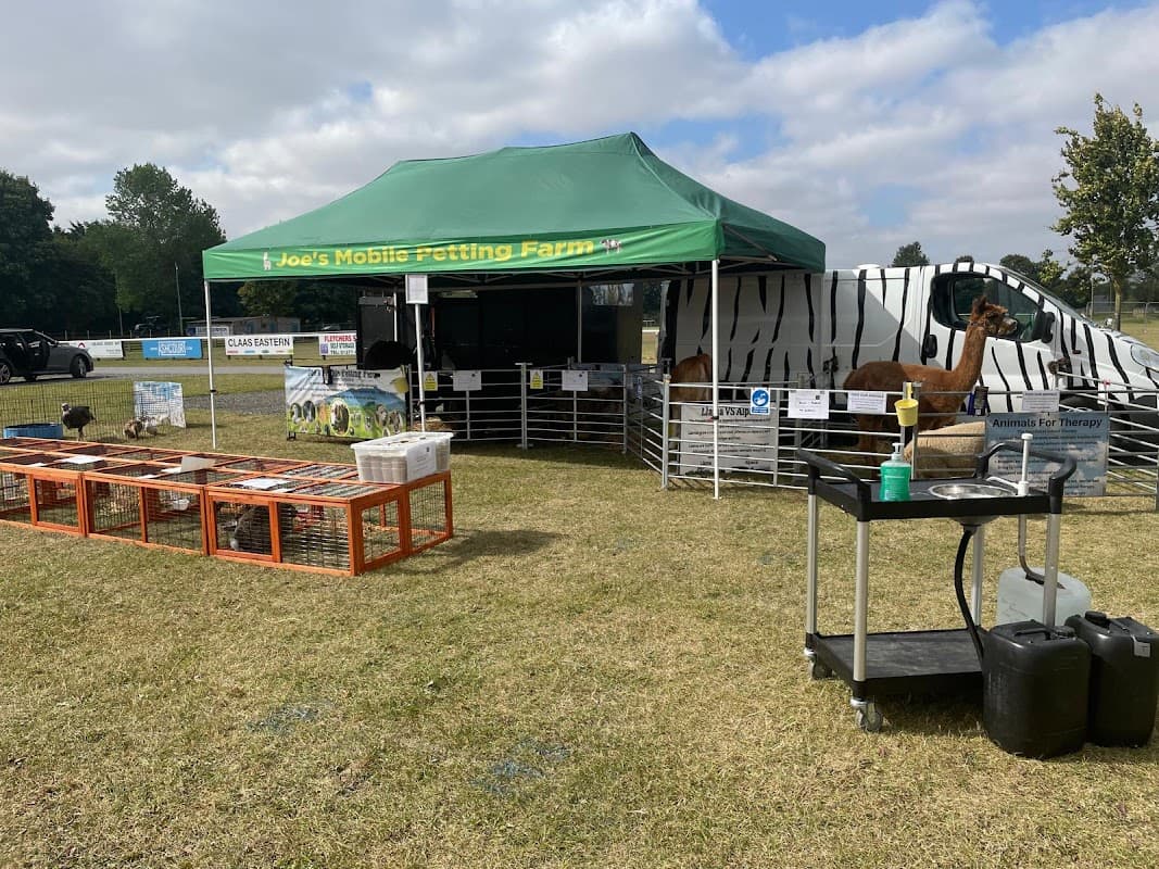 Joe's Exotic Mobile Zoo & Mobile Petting Farm - North Yorkshire - Zoos in pickering