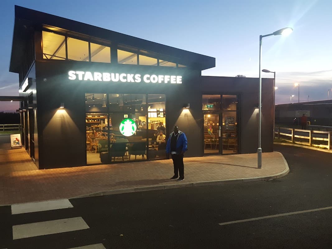 Cafe Starbucks Coffee in pocklington