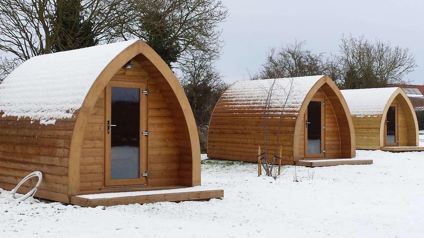 Wolds Glamping Pods and Shepherds Huts - Campsite in pocklington