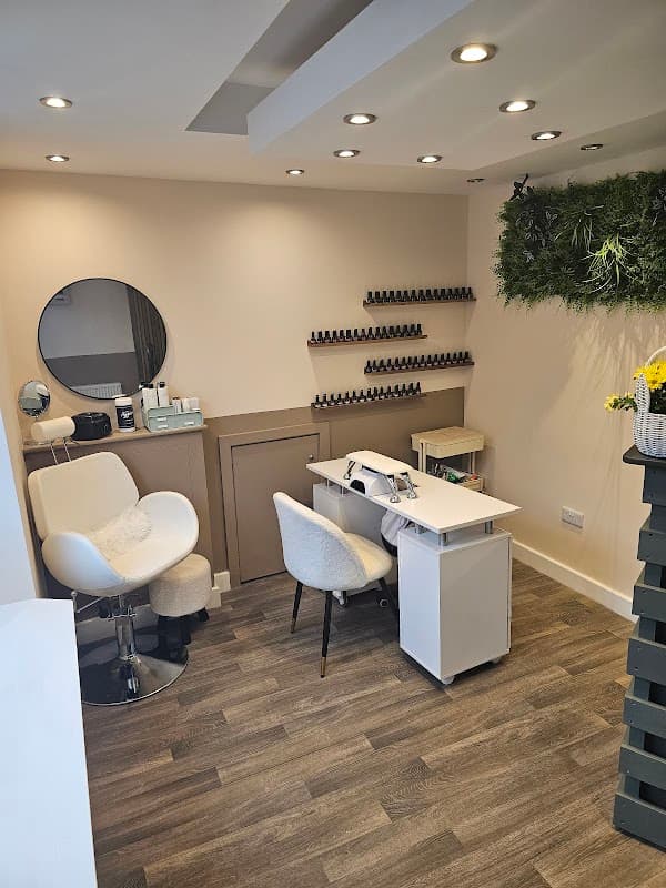 Yorkshire Hair & beauty studio - Hair Salons in pocklington