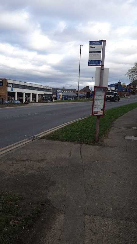 Bus Stop at Pontefract Tanshelf - Bus Stops in pontefract