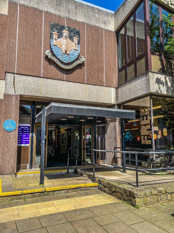 Pontefract Library - Libraries in pontefract