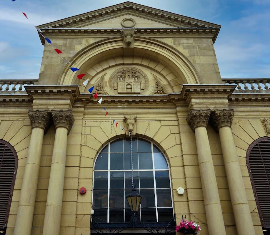 Pontefract Market Hall - Market in pontefract