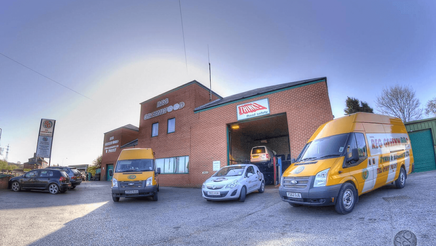 Reg Greenwood (Tyres & Exhausts) LTD - Garages in pontefract